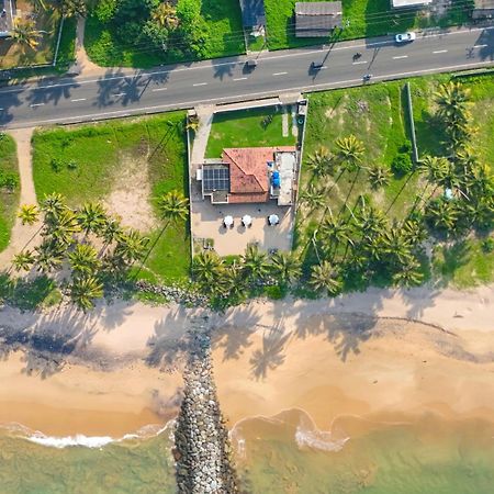 House By The Sea Hikka Hotel Hikkaduwa Exterior photo